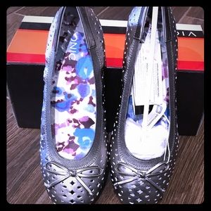 NWT Vionic Spark Surin Sz 9 Pewter Ballet Flat